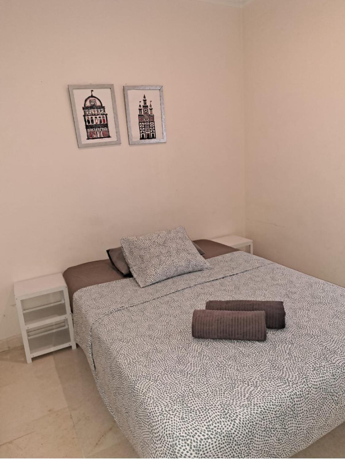Casa Adriano Apartment Seville Luaran gambar